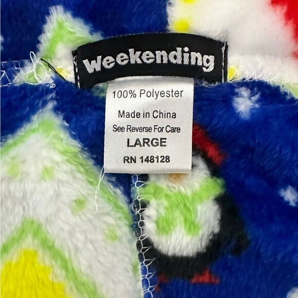 Plush blue and green Christmas pajamas NWOT size L,L,M - Picture 5 of 7